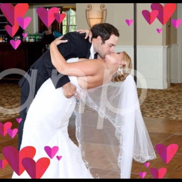 Meet your Posher, Tori - Picture 6 of 6